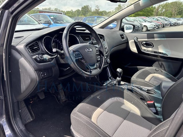 Kia cee'd, 1.4i fifa world cup edition,2015 - afbeelding 4 van  32