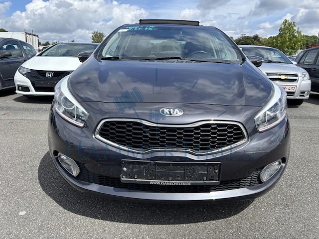 Kia cee'd, 1.4i fifa world cup edition,2015 - afbeelding 12 van  32