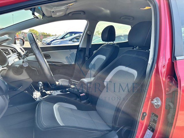 Kia cee'd 1.6 crdi business mind isg dct 136 at, 2016 - afbeelding 2 van  32