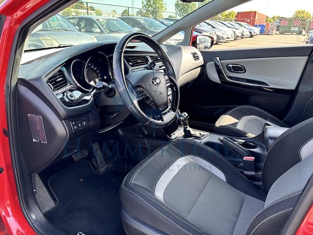 Kia cee'd 1.6 crdi business mind isg dct 136 at, 2016 - afbeelding 3 van  32