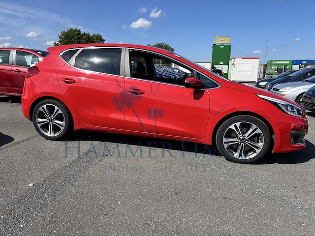 Kia cee'd 1.6 crdi business mind isg dct 136 at, 2016 - afbeelding 27 van  32