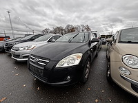 Kia cee'd 1.6 crdi lx isg ecodynamics, 2007