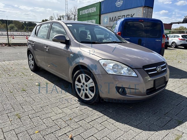 Kia cee'd 1.6 turbo crdi vgt ex, 2008 - afbeelding 21 van  27