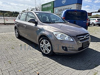 Kia cee'd 1.6 turbo crdi vgt ex, 2008 - afbeelding 21 van  27
