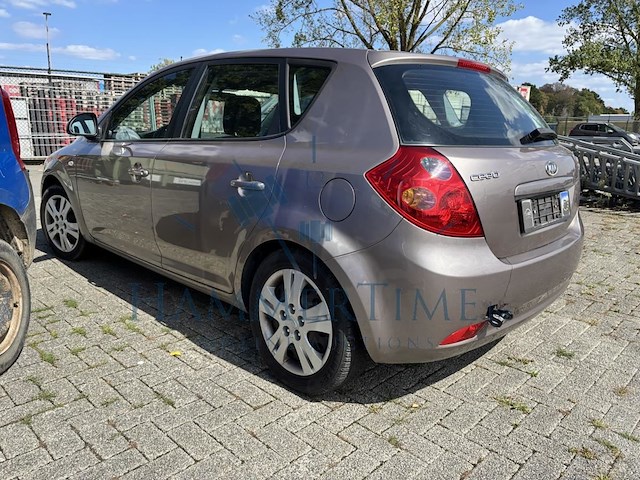 Kia cee'd 1.6 turbo crdi vgt ex, 2008 - afbeelding 25 van  27