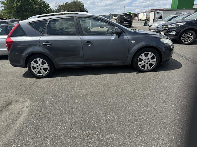 Kia cee'd 1.6 turbo crdi vgt lx,2008 - afbeelding 28 van  32
