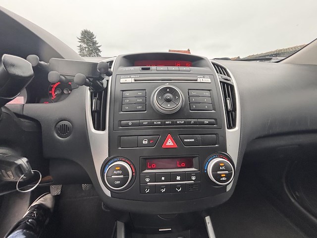 Kia ceed, 2010 - afbeelding 7 van  43