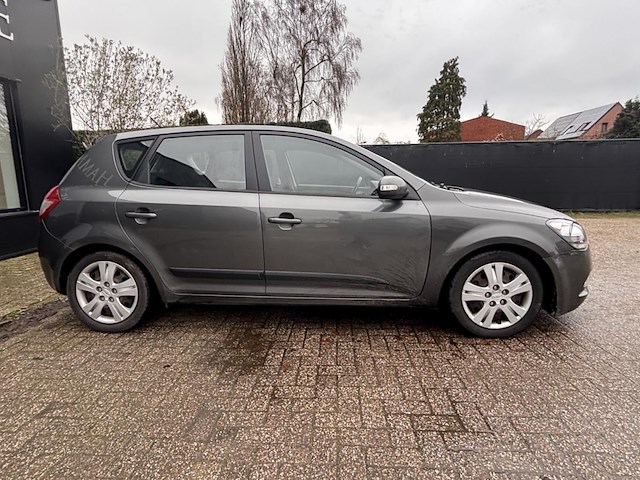 Kia ceed, 2010 - afbeelding 34 van  43