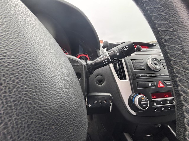 Kia ceed, 2010 - afbeelding 11 van  43