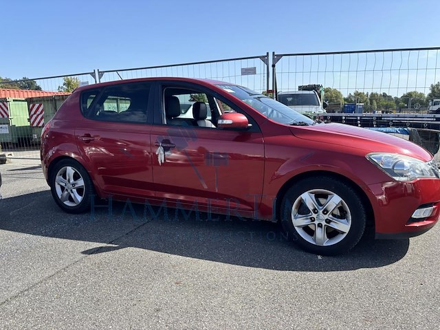 Kia cee'd, 2010 - afbeelding 27 van  32