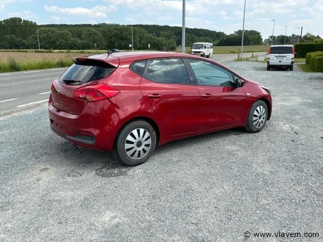 Kia ceed - afbeelding 10 van  10