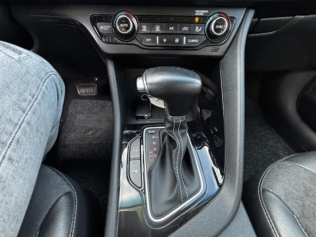 Kia niro hev 1.6 gdi business line dct 105 at, 2021 - afbeelding 6 van  25