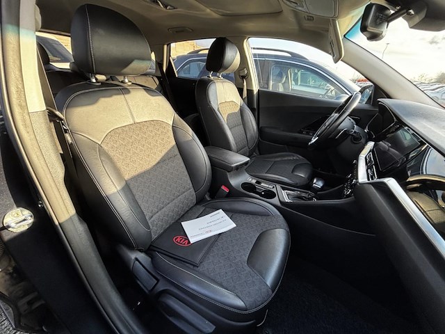 Kia niro hev 1.6 gdi business line dct 105 at, 2021 - afbeelding 14 van  25
