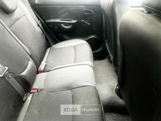 Kia piccanto - chassisnummer kneba24428t547211 - afbeelding 3 van  8