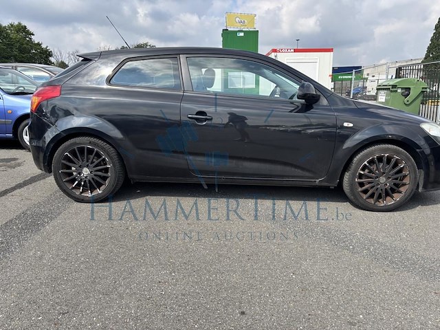 Kia pro_cee'd 1.6i ex, 2009 - afbeelding 24 van  29