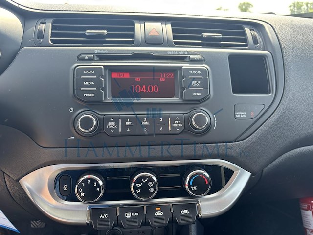 Kia rio hatchback 1 4 crdi fusion, 2013 - afbeelding 7 van  26