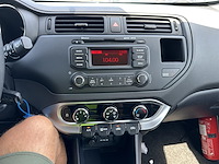 Kia rio hatchback 1.4 crdi fusion 90, 2013 - afbeelding 11 van  33
