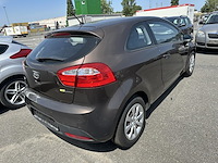 Kia rio hatchback 1.4 crdi fusion 90, 2013 - afbeelding 29 van  33