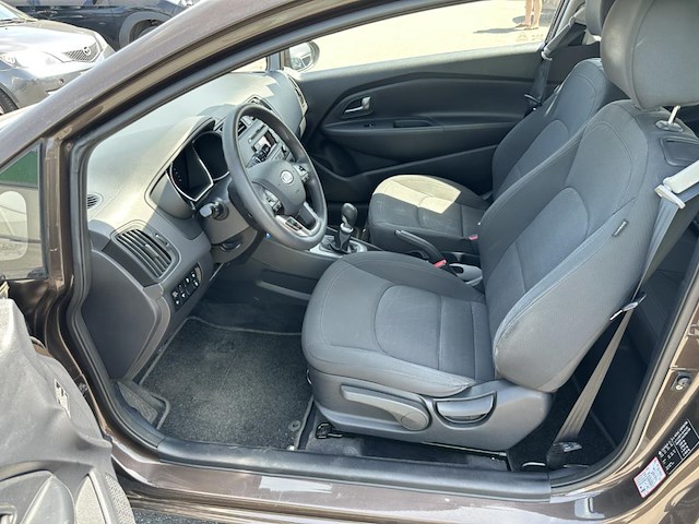 Kia rio hatchback 1.4 crdi fusion 90, 2013 - afbeelding 32 van  33