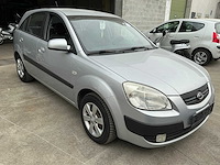 Kia rio personenauto - afbeelding 10 van  13