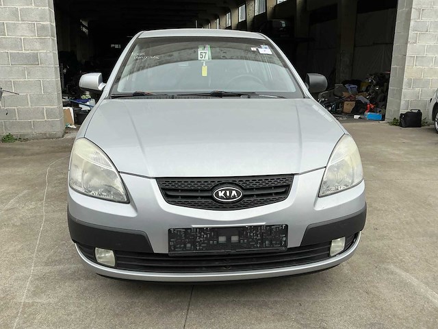 Kia rio personenauto - afbeelding 11 van  13
