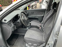 Kia rio personenauto - afbeelding 12 van  13
