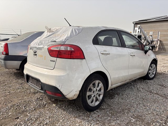 Kia rio - afbeelding 5 van  10