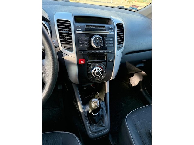 Kia venga, 2010 - afbeelding 11 van  23