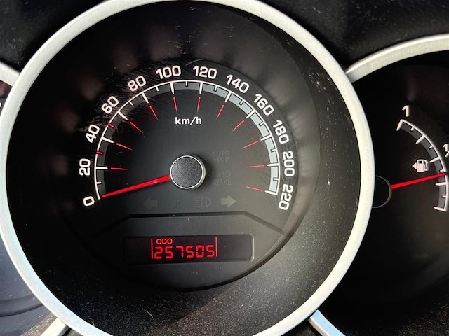 Kia venga, 2010 - afbeelding 14 van  23