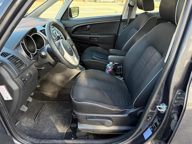 Kia venga, 2010 - afbeelding 8 van  23