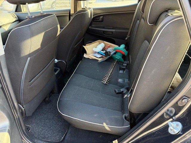 Kia venga, 2010 - afbeelding 6 van  21