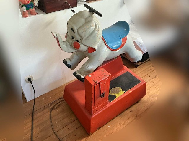 Kiddy ride - afbeelding 1 van  5