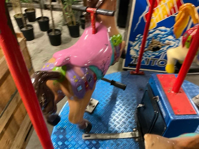Kiddy ride - afbeelding 3 van  7