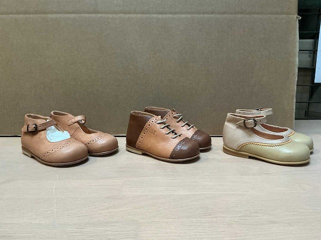 Kinder design schoenen 20 (3x) - afbeelding 1 van  9