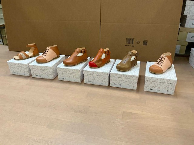 Kinder design schoenen 22 (6x) - afbeelding 1 van  14