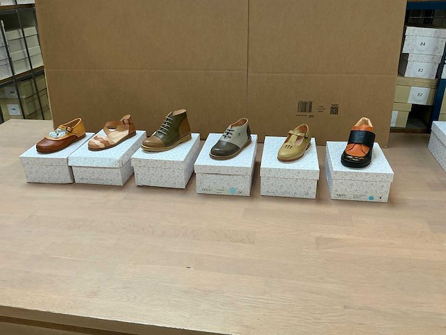 Kinder design schoenen 26 (6x) - afbeelding 1 van  14