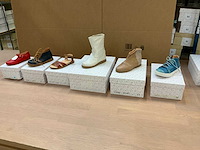 Kinder design schoenen 26 (6x) - afbeelding 1 van  13