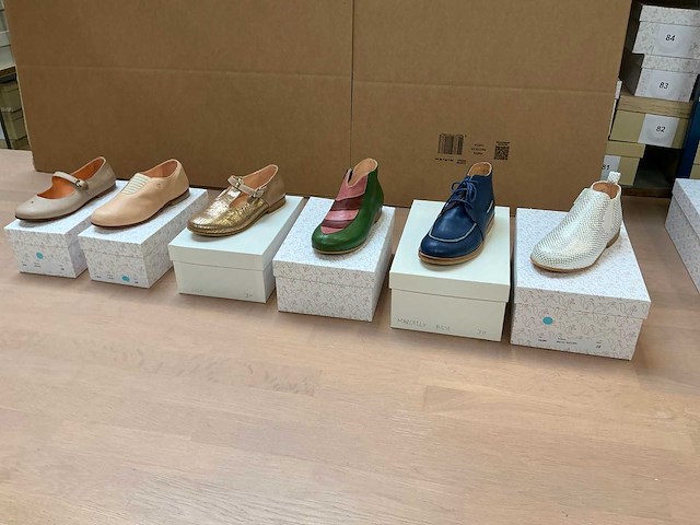 Kinder design schoenen 30 (6x) - afbeelding 1 van  14