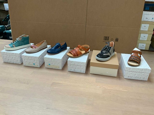 Kinder design schoenen (6x) - afbeelding 1 van  18