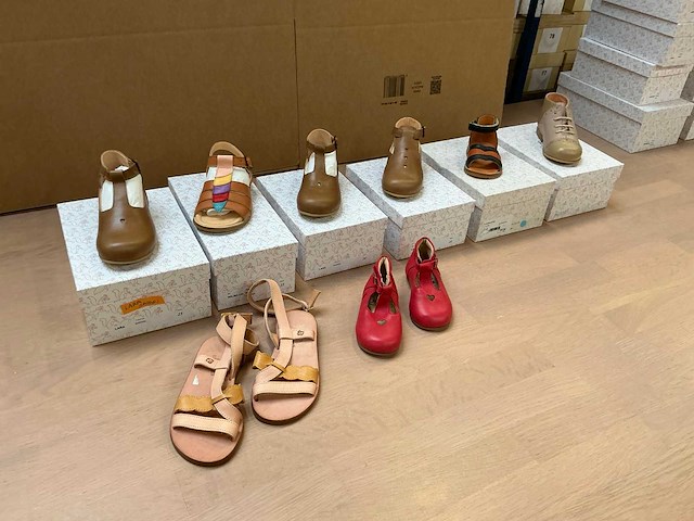 Kinder design schoenen (8x) - afbeelding 2 van  10