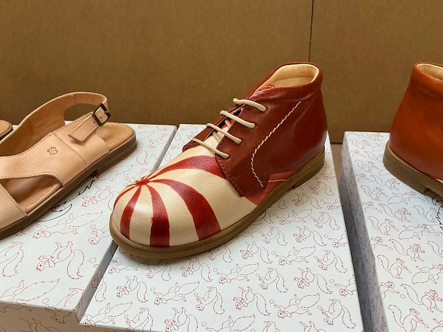 Kinder design schoenen (8x) - afbeelding 2 van  18