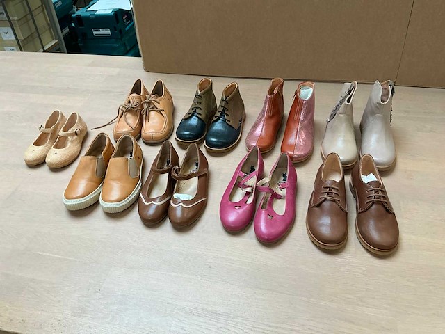 Kinder design schoenen (9x) - afbeelding 1 van  7
