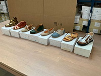 Kinder design schoenenq 31 (8x) - afbeelding 1 van  17