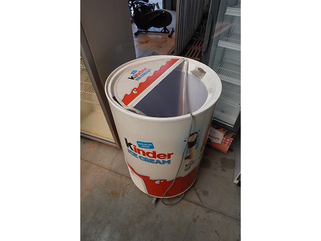 Kinder ice-cream tonvriezer epta - afbeelding 2 van  4