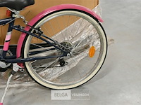 Kinderfiets b-twin + helm - afbeelding 2 van  4