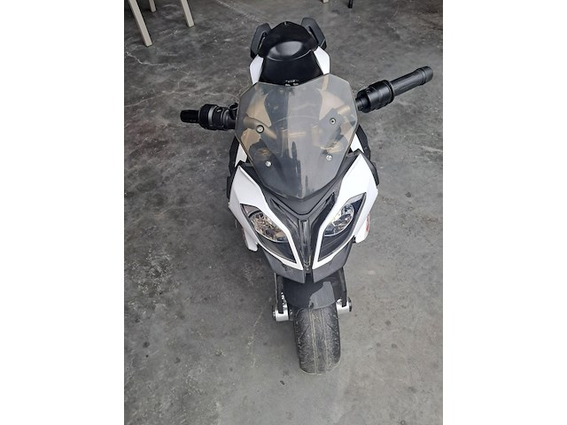 Kindermoto bmw s 1000xr elektrische werking onbekend l 1000mm h 670mm b 500mm - afbeelding 2 van  11