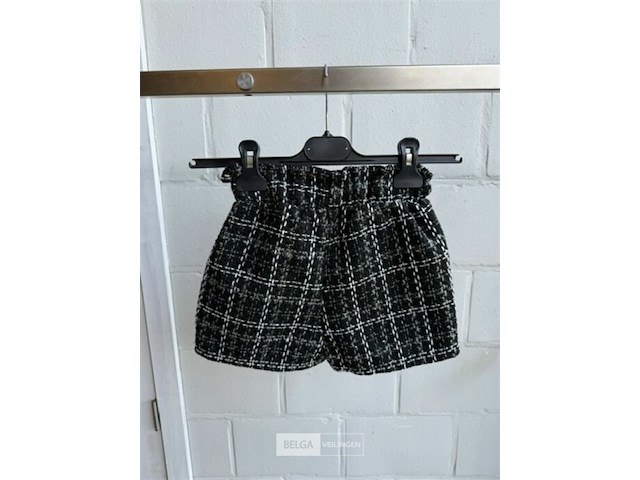 Kindershort maat 120 - afbeelding 3 van  3