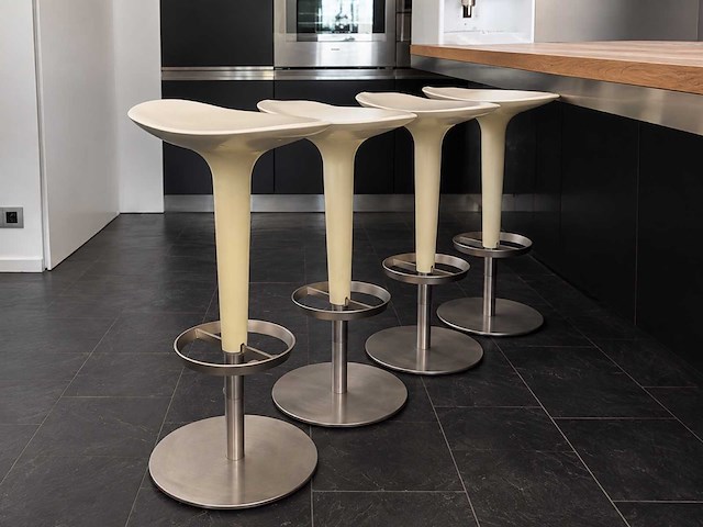 Kinderstoelen (6x) - afbeelding 1 van  3