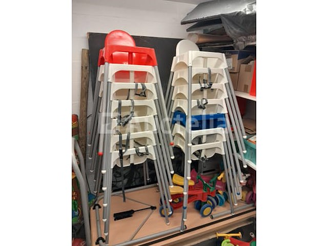 Kinderstoelen - afbeelding 1 van  1