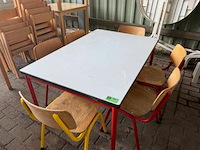 Kindertafel + 6 stoelen - afbeelding 1 van  3